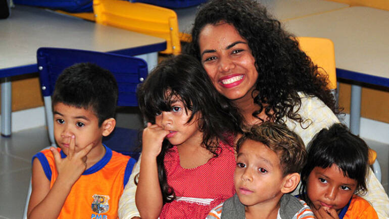 Feliz aniversário Taiana!