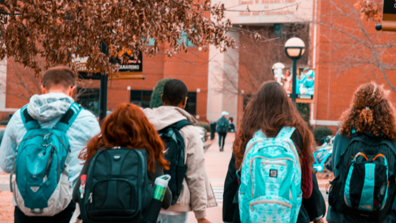 Discloses Fishing – SISU 2022